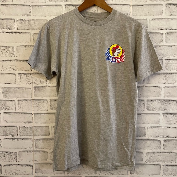 NWT! Unisex Women’s Men’s Buc-ee’s 2024 voting gray short sleeve t-shirt Small - Picture 2 of 4